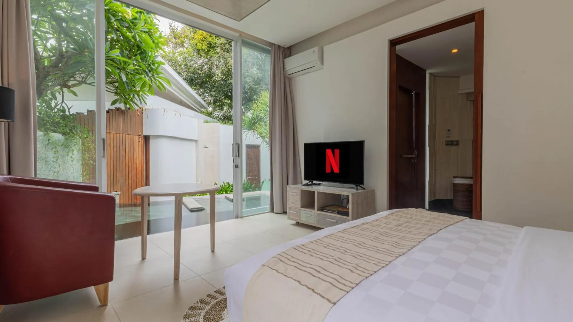 Villa Taman Mesari Luxury Villas-Seminyak