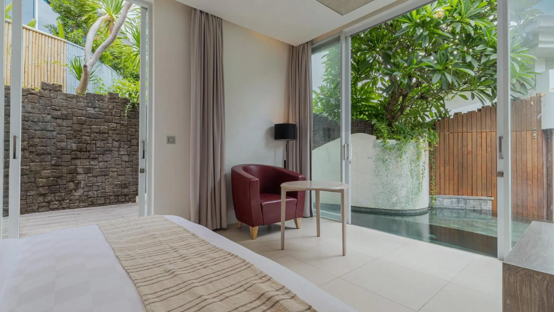 Villa Taman Mesari Luxury Villas-Seminyak