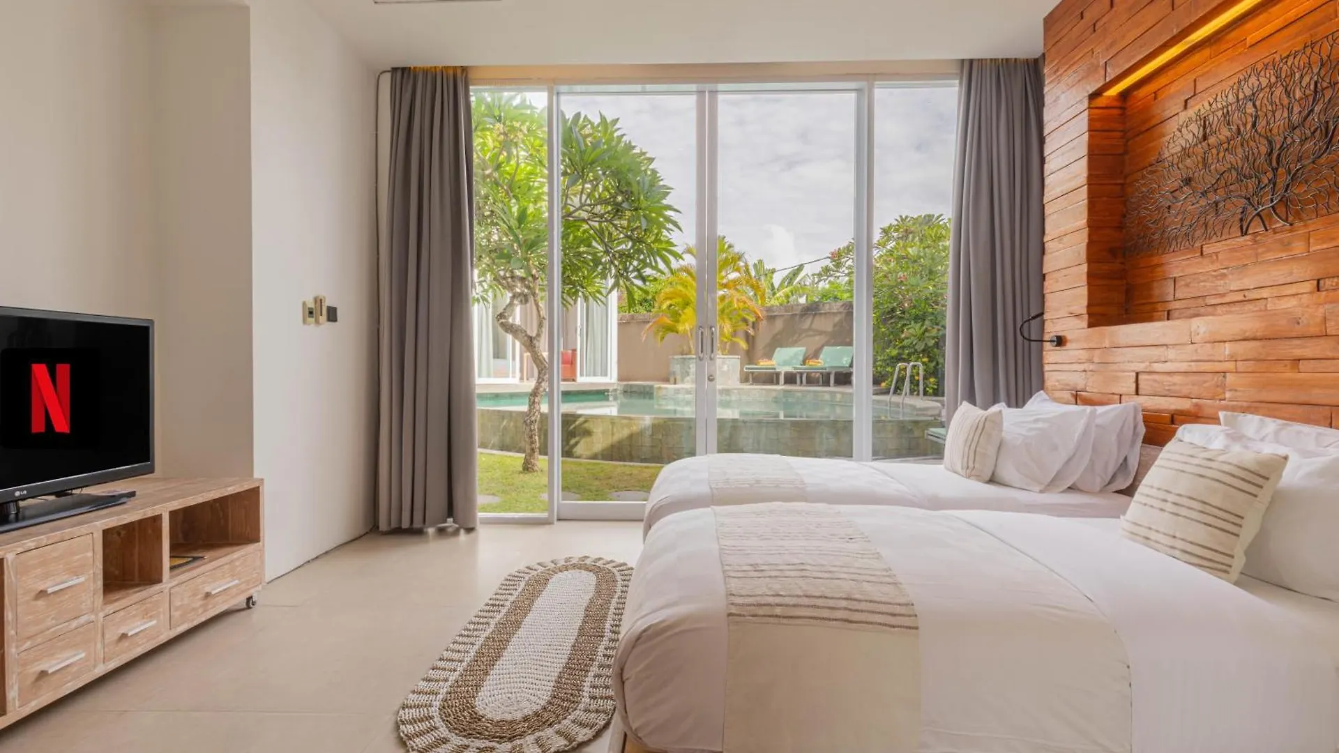 Taman Mesari Luxury Villas-Seminyak